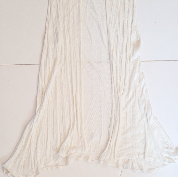 Lightweight Cardigan - Picture 2 of 12